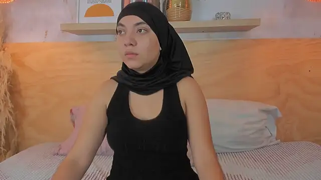 Snapshot of Sooffii_1 chatting on September 2025 07:14:01 PM Sooffii 1 online show from September 2025 07:14:01 PM