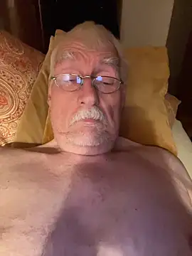 Steffibi1954 online show from October 2025 04:15:02 AM