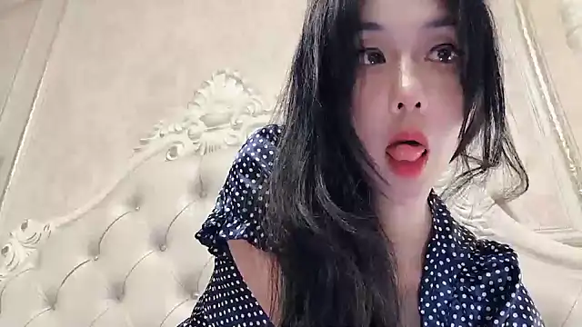 Jeanie Tiya online show from February 2025 02:34:02 PM