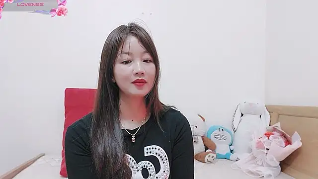 Holygirlsweet777 online show from November 2025 01:27:02 AM