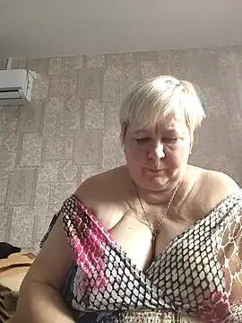 EffectFiona online show from December 2024 09:03:01 AM