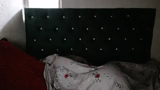 NatlilBooty online show from October 2025 01:29:01 AM