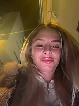 Snapshot of BritneyDimond chatting on February 2025 01:53:01 AM BritneyDimond online show from February 2025 01:53:01 AM