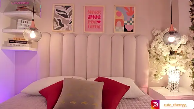 Snapshot of cute__cherry_ chatting on October 2025 08:16:02 PM cute cherry online show from October 2025 08:16:02 PM