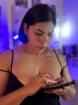 GigiiStone online show from October 2025 11:17:02 PM