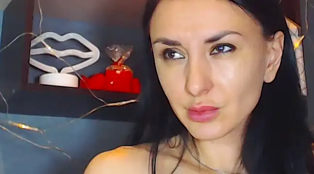 Snapshot of Siaconna chatting on January 2025 11:09:02 AM Siaconna online show from January 2025 11:09:02 AM
