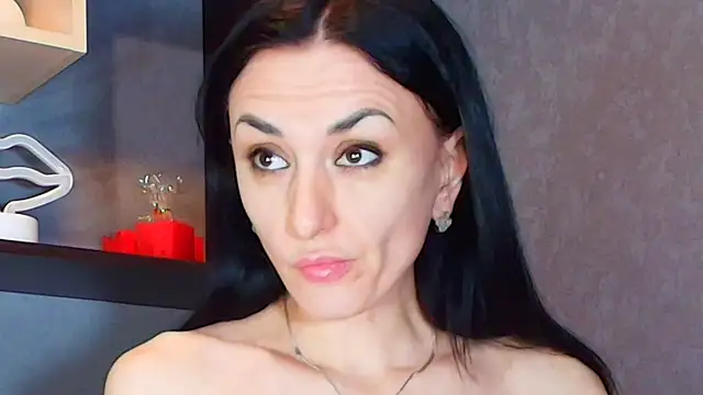 Snapshot of Siaconna chatting on March 2025 08:52:02 AM Siaconna online show from March 2025 08:52:02 AM