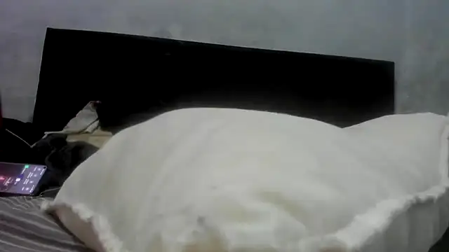 Novin18RJ online show from October 2025 01:09:01 PM