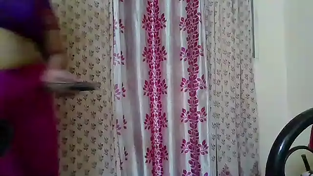 NautyBabe online show from September 2025 06:19:01 PM