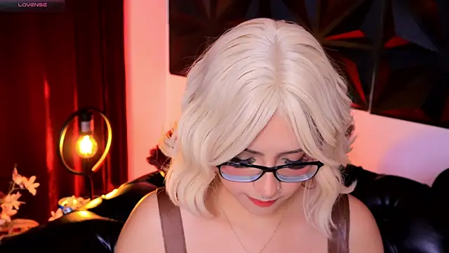 Misselektra   online show from December 2024 03:44:01 AM