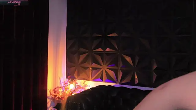 Misselektra   online show from February 2025 04:48:01 AM