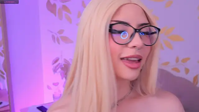 Misselektra   online show from September 2025 04:03:01 AM