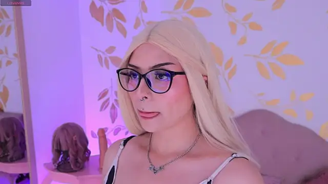 Misselektra   online show from September 2025 04:07:01 PM