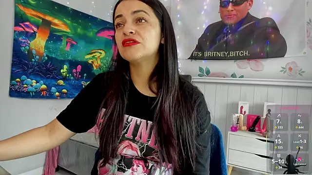 Snapshot of LovelyAzucena chatting on October 2025 04:40:02 PM LovelyAzucena online show from October 2025 04:40:02 PM