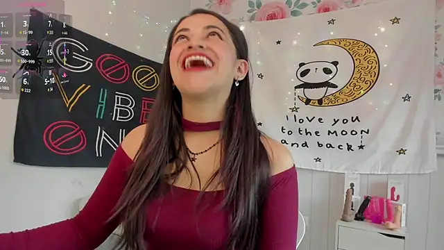 Snapshot of LovelyAzucena chatting on October 2025 02:52:01 PM LovelyAzucena online show from October 2025 02:52:01 PM