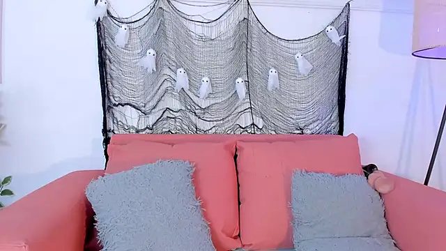 Snapshot of alanismorgan chatting on October 2025 08:57:01 PM alanismorgan online show from October 2025 08:57:01 PM