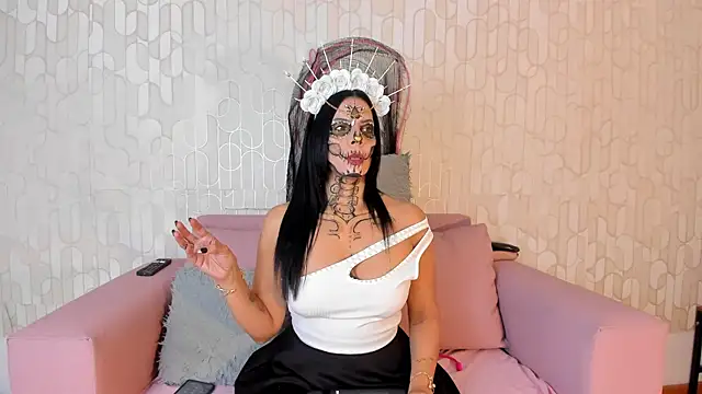 Snapshot of alanismorgan chatting on October 2025 08:43:01 PM alanismorgan online show from October 2025 08:43:01 PM