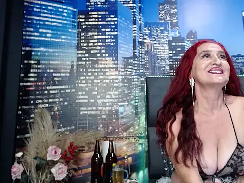 Snapshot of Lucy_mature8 chatting on October 2025 05:00:01 PM Lucy mature8 online show from October 2025 05:00:01 PM