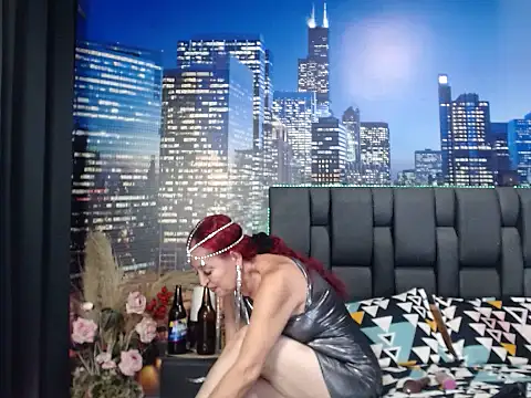 Snapshot of Lucy_mature8 chatting on November 2025 04:31:02 PM Lucy mature8 online show from November 2025 04:31:02 PM