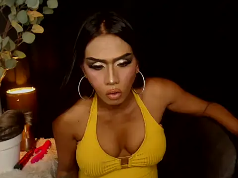 Victoria Saint online show from March 2025 09:33:02 AM