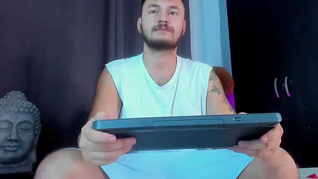 Snapshot of JacoLive chatting on September 2025 08:47:02 PM JacoLive online show from September 2025 08:47:02 PM