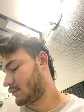 Snapshot of JacoLive chatting on October 2025 05:46:02 PM JacoLive online show from October 2025 05:46:02 PM