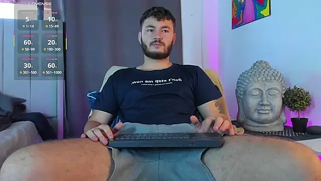 Snapshot of JacoLive chatting on December 2025 09:24:02 PM JacoLive online show from December 2025 09:24:02 PM