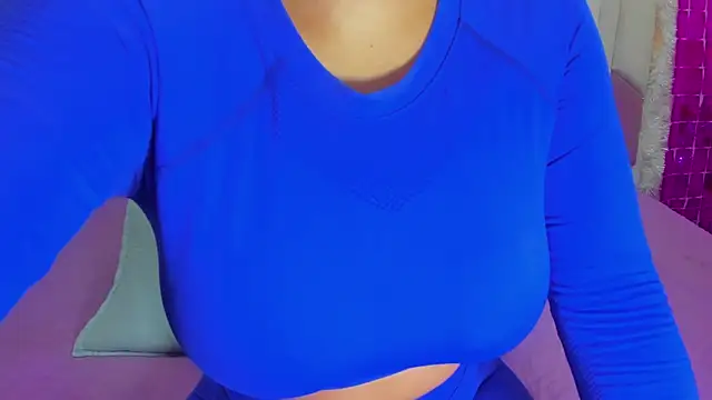 lucyy gray online show from December 2024 03:05:02 AM