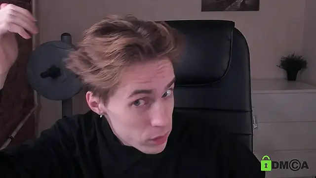 Snapshot of _tokyo_ghoul chatting on October 2025 05:19:01 AM tokyo ghoul online show from October 2025 05:19:01 AM