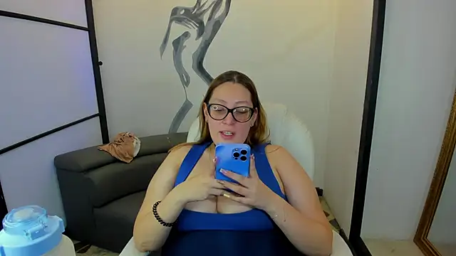 NiickyJones online show from January 2025 01:04:02 AM