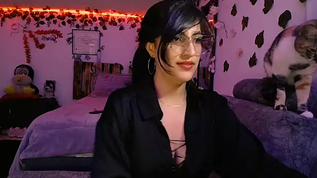 azahar  ziiz online show from January 2025 10:15:02 PM