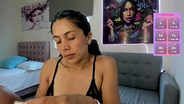 andykiuty online show from November 2025 08:31:01 PM