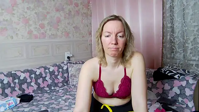 AmandaLisss online show from March 2025 11:00:02 PM