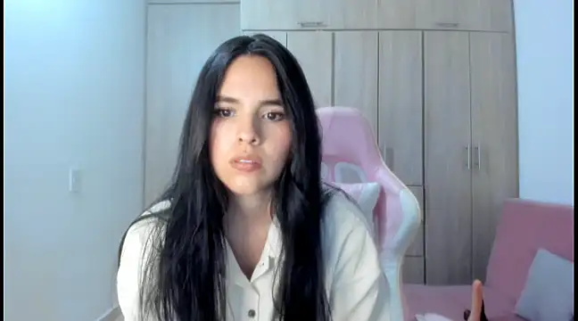Hana Zurah online show from March 2025 12:29:02 AM