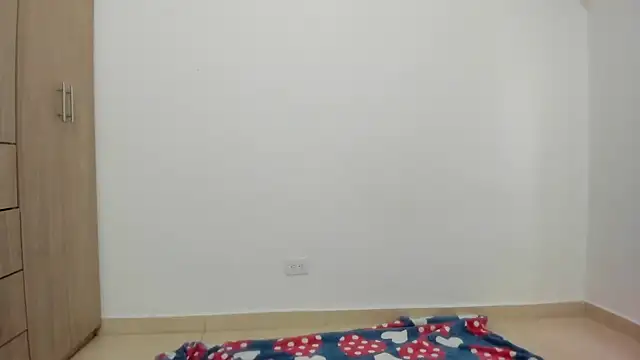 Hana Zurah online show from November 2025 10:09:01 PM