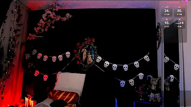 kitty roxy online show from October 2025 08:00:02 AM