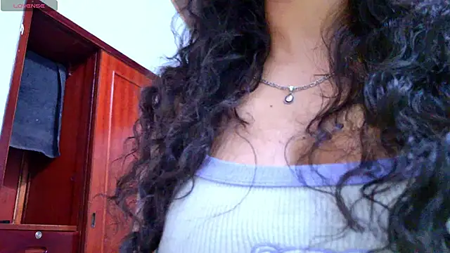 laureentt  online show from September 2025 03:19:01 AM