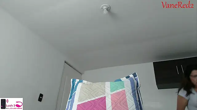 vanered2 online show from October 2025 12:06:01 PM