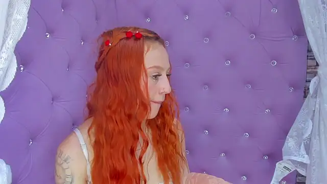 Snapshot of HornySlut69_ chatting on March 2025 03:57:02 PM HornySlut69 online show from March 2025 03:57:02 PM