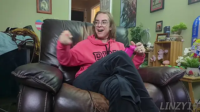 Linzy 19 online show from January 2025 01:21:02 AM