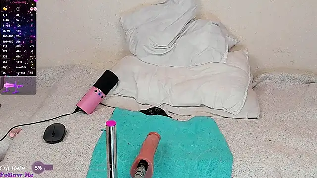 Snapshot of lunacandyy13 chatting on December 2024 02:58:02 AM lunacandyy13 online show from December 2024 02:58:02 AM