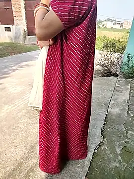 Snapshot of COUPLLE_VILLAGE chatting on November 2025 06:24:01 AM COUPLLE VILLAGE online show from November 2025 06:24:01 AM