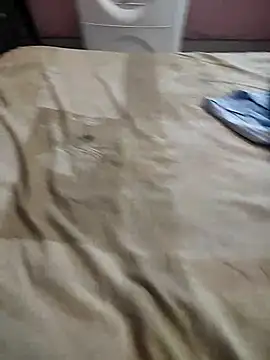 Snapshot of COUPLLE_VILLAGE chatting on November 2025 03:04:01 AM COUPLLE VILLAGE online show from November 2025 03:04:01 AM