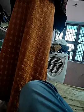 Snapshot of COUPLLE_VILLAGE chatting on November 2025 03:12:01 AM COUPLLE VILLAGE online show from November 2025 03:12:01 AM