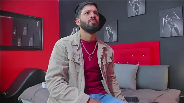 Thiagogomez online show from October 2025 12:26:02 PM