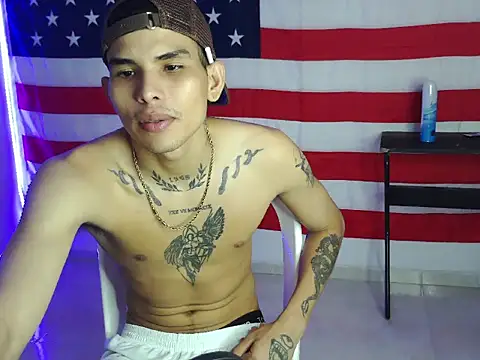 Snapshot of hot_king20 chatting on November 2025 02:17:02 AM hot king20 online show from November 2025 02:17:02 AM