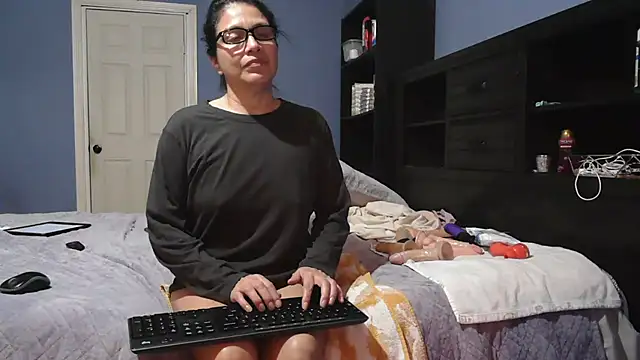 Snapshot of NinasRu chatting on March 2025 06:19:01 AM NinasRu online show from March 2025 06:19:01 AM