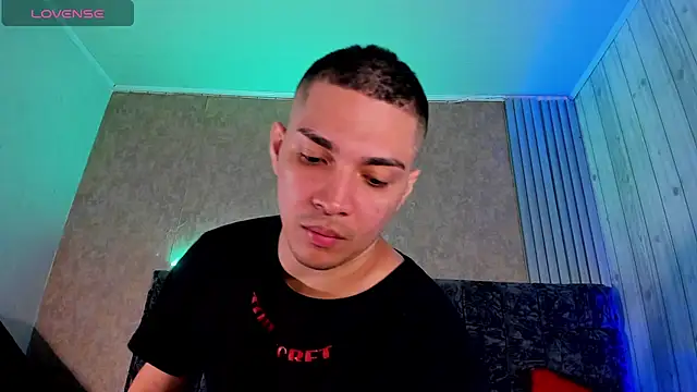 JUANDIAMONDS98 online show from March 2025 01:02:01 PM