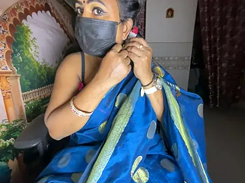 JASMINE1122 online show from September 2025 04:11:01 PM