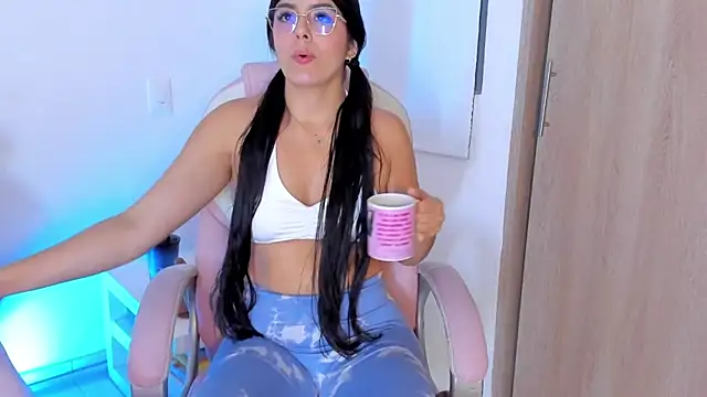 Snapshot of AnastaciaBlake chatting on October 2025 11:29:02 PM AnastaciaBlake online show from October 2025 11:29:02 PM